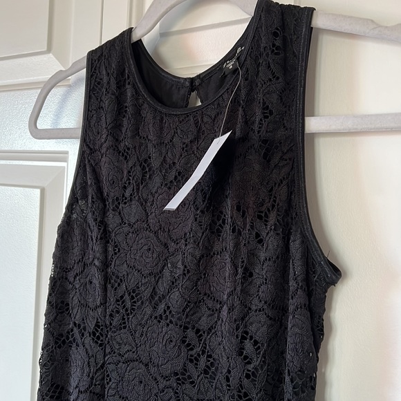 Zunie black lace dress. Never worn. Tag still on. Size 16. - Picture 5 of 8